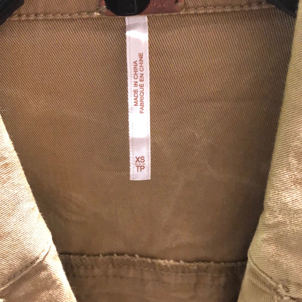 jacket - Picture 3 of 3